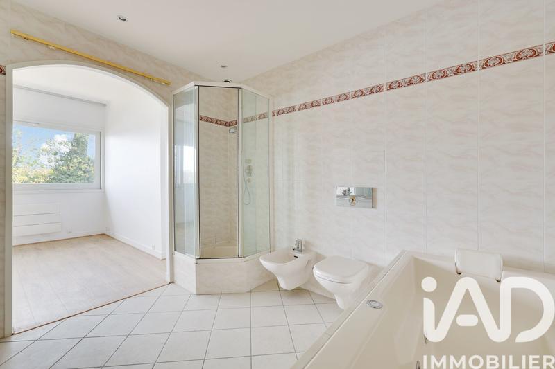 Duplex - 102 m² - 4 pièces