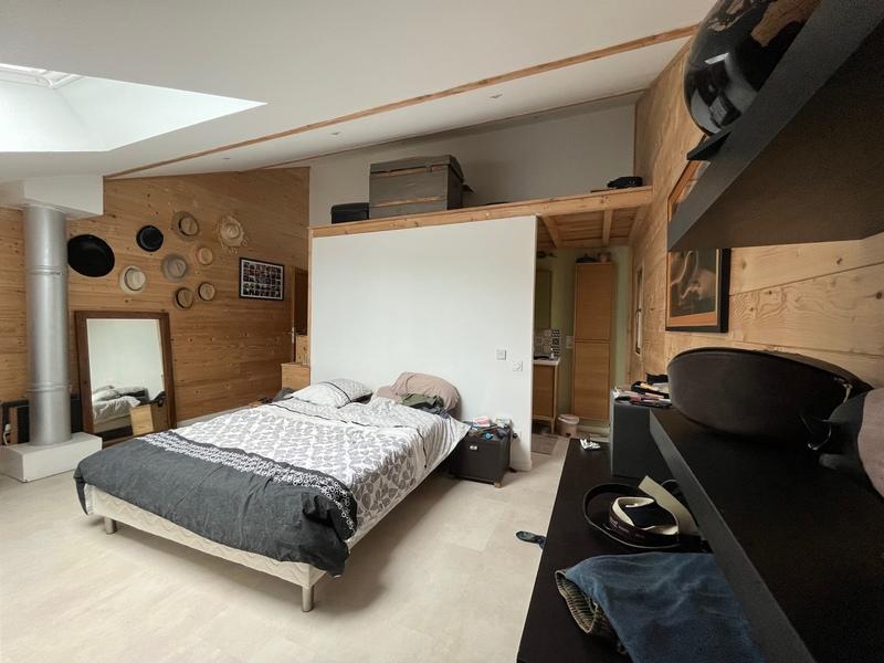 Maison - 90 m² - 3 pièces