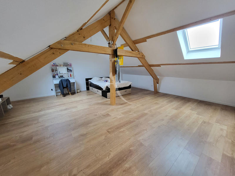 Maison - 155 m² - 8 pièces