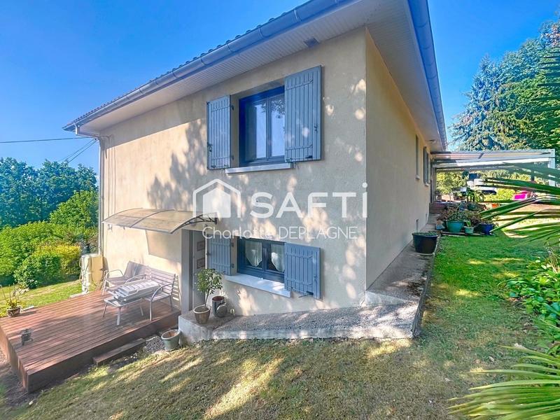 Maison - 207 m² - 9 pièces