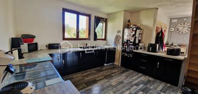 Pavillon - 120 m² - 5 pièces