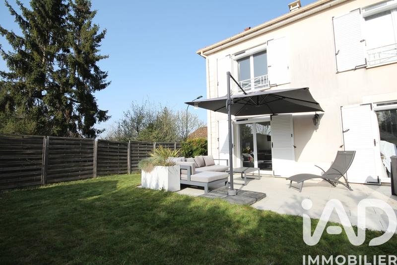 Maison - 95 m² - 6 pièces