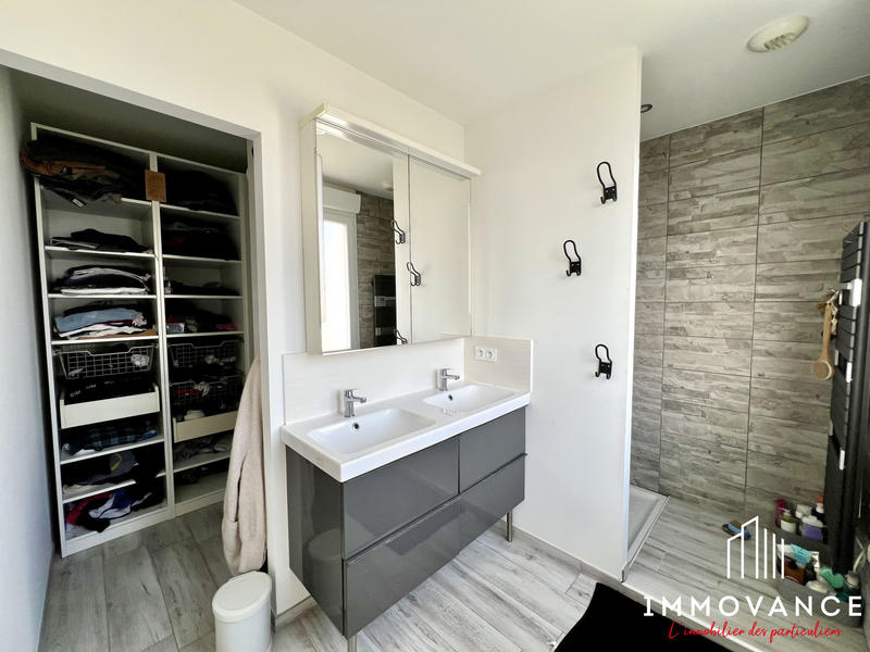 Maison - 147 m² - 5 pièces