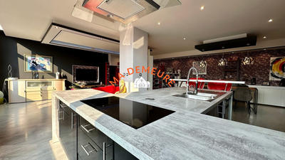 Appartement - 168 m² - 4 pièces