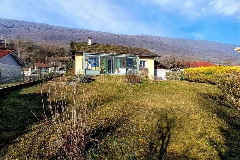 Maison - 97 m² - 4 pièces