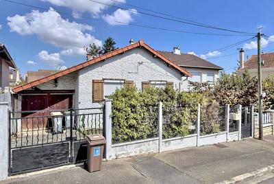 Maison - 77 m² - 4 pièces