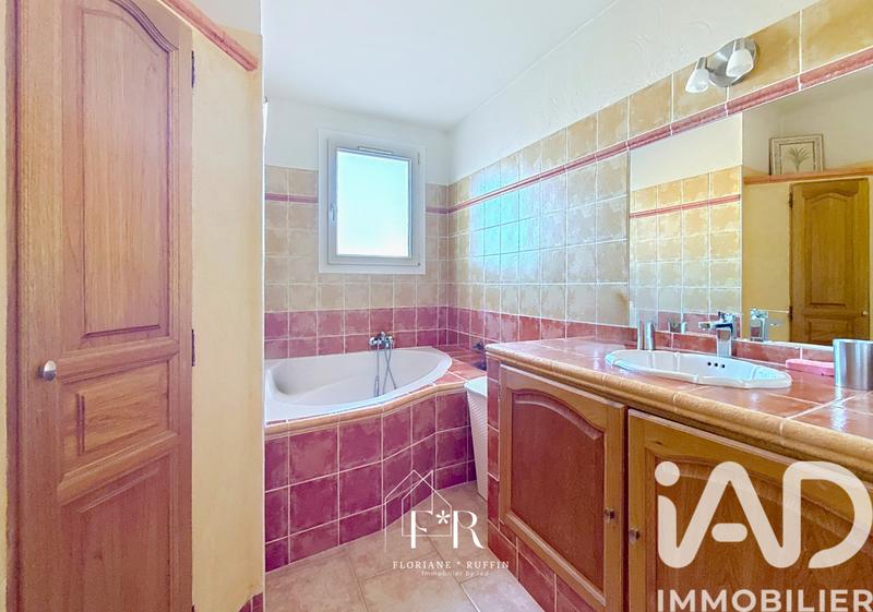 Maison - 170 m² - 7 pièces