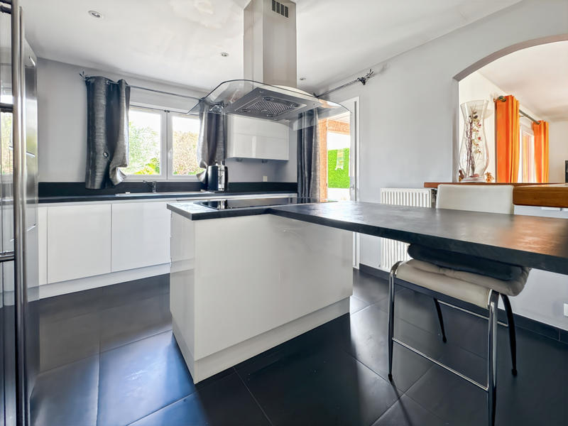 Maison - 127 m² - 5 pièces