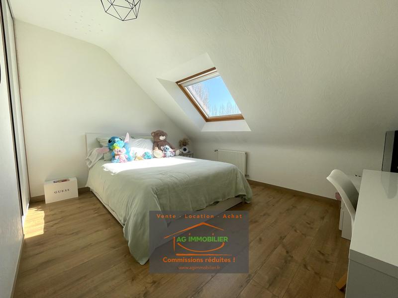 Maison traditionnelle - 145 m² - 5 pièces