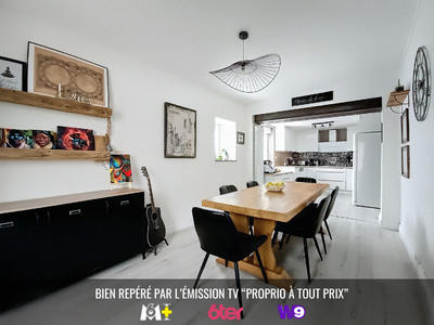 Maison - 174 m² - 8 pièces