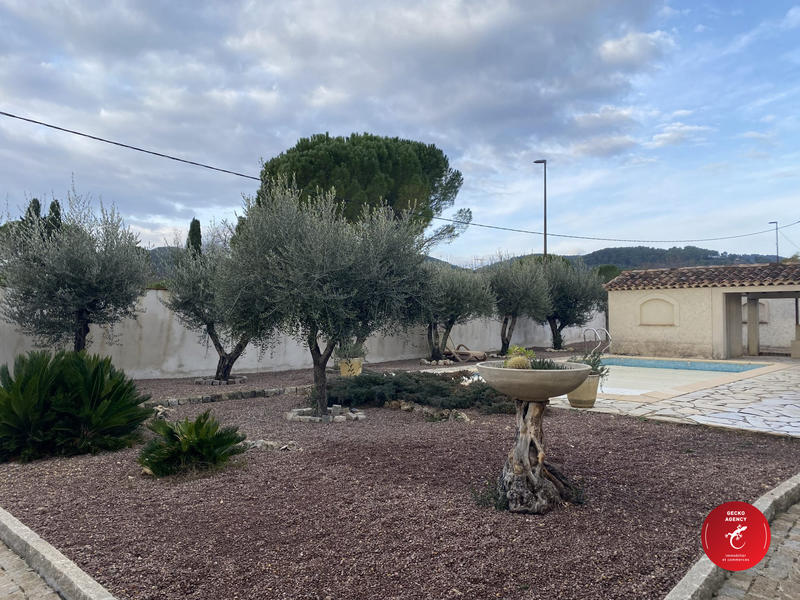 Villa - 105 m² - 5 pièces