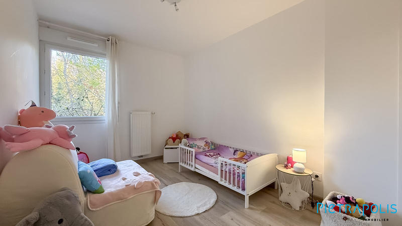 Appartement - 93 m² - 4 pièces