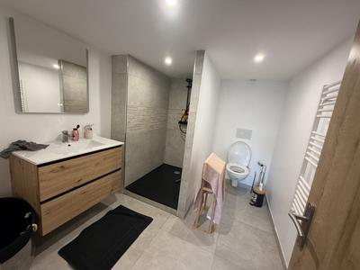 Loft - 90 m² - 5 pièces