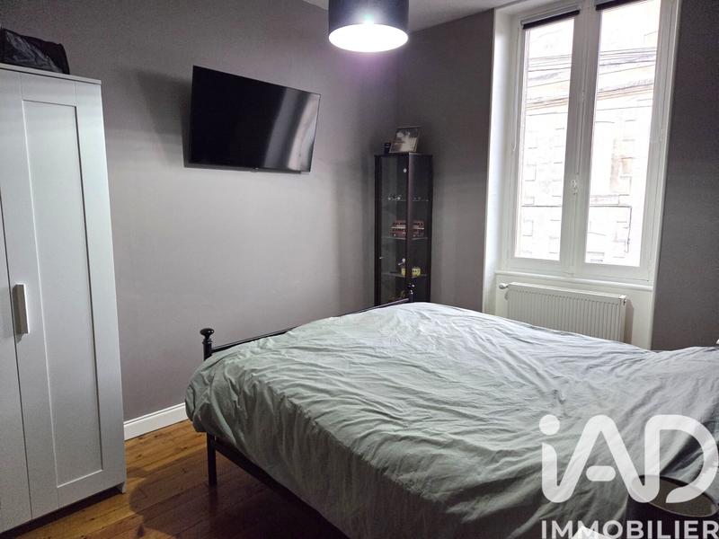 Maison - 214 m² - 9 pièces