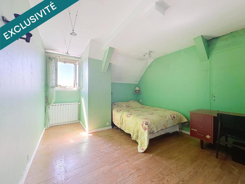 Maison - 201 m² - 6 pièces