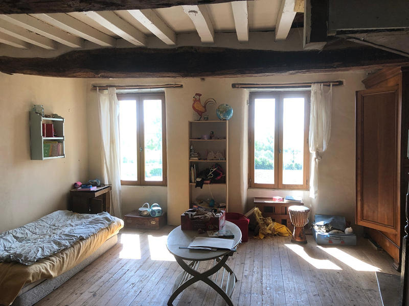 Maison - 180 m² - 5 pièces