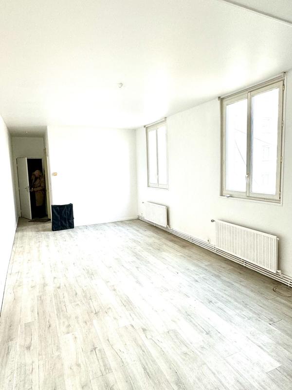 Appartement - 82 m² - 4 pièces