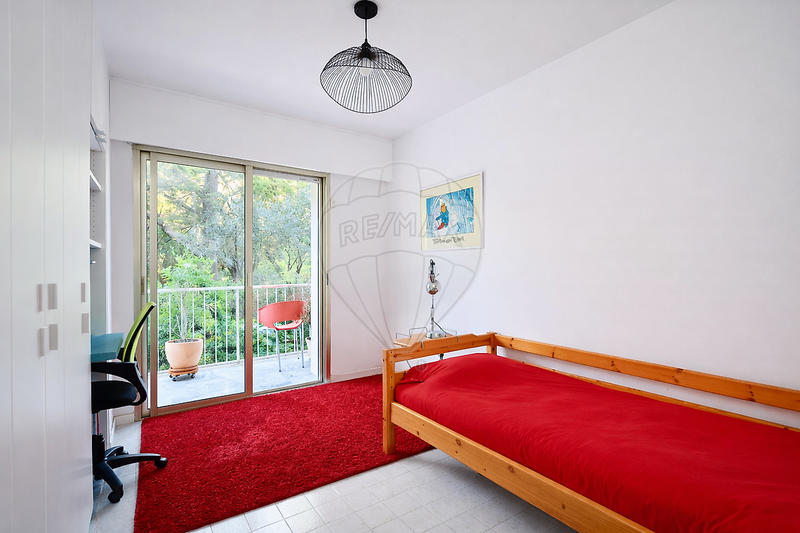 Appartement - 101 m² - 4 pièces