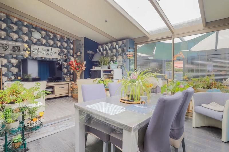 Maison - 158 m² - 7 pièces