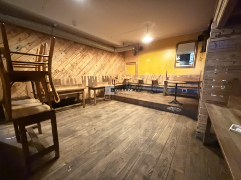 Local commercial - 188 m²