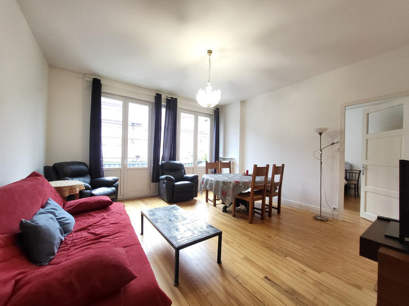 Appartement - 94 m² - 3 pièces