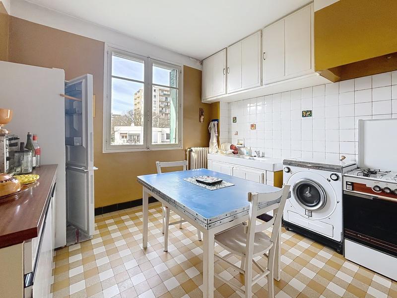 Maison - 140 m² - 7 pièces