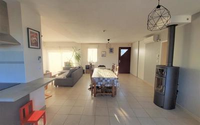 Maison - 136 m² - 6 pièces