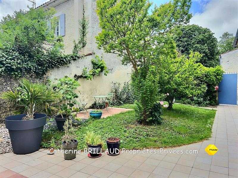 Maison - 171 m² - 7 pièces