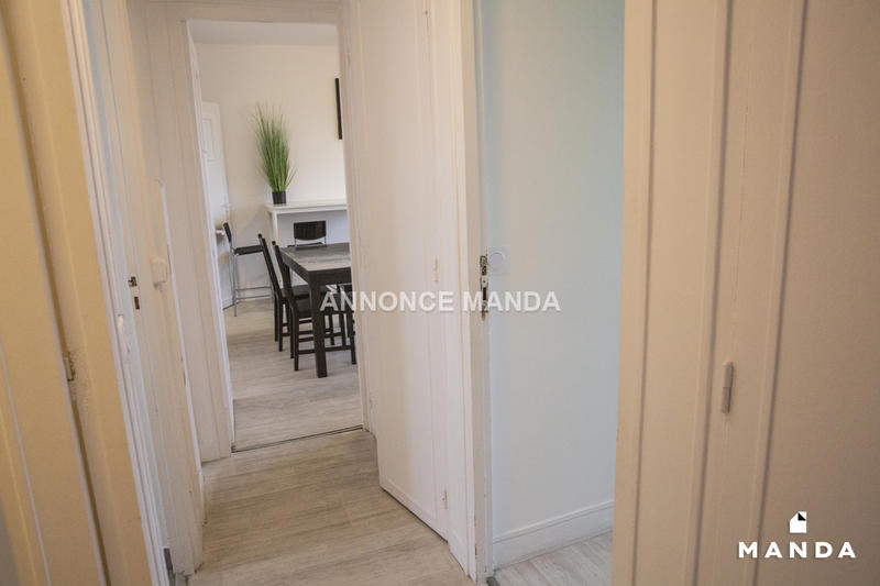 Chambre - 9 m² - 4 pièces