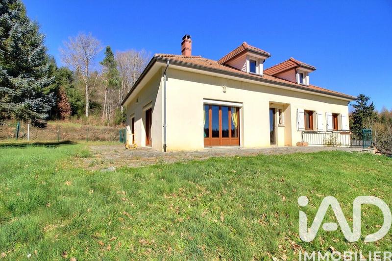 Maison de maîtres - 140 m² - 6 pièces