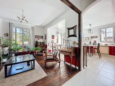 Maison - 121 m² - 4 pièces