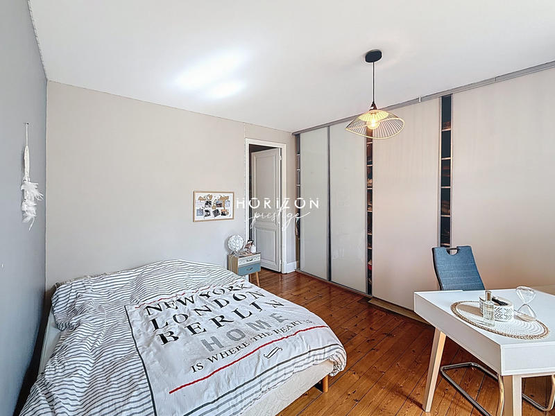 Maison - 183 m² - 6 pièces