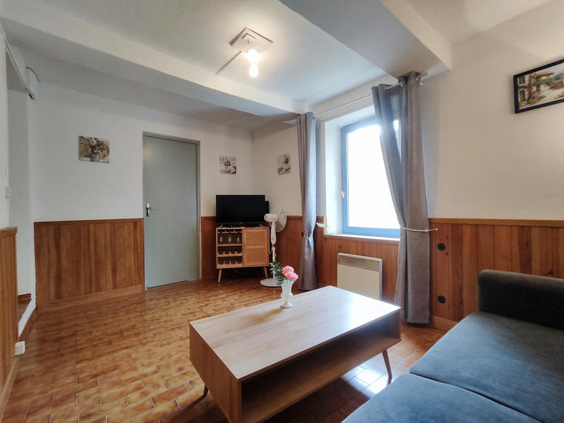 Mas - 77 m² - 5 pièces