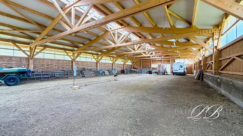 Maison - 153 m² - 7 pièces