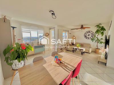 Appartement - 75 m² - 4 pièces