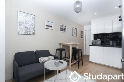 Chambre - 11 m² - 1 pièce