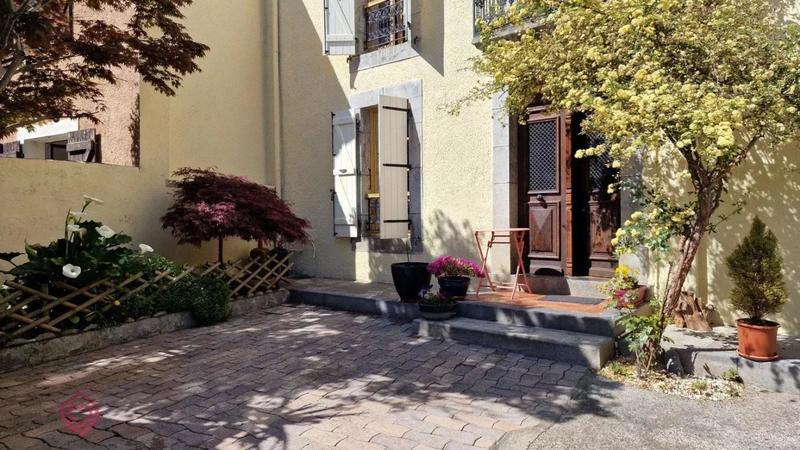 Maison de village - 154 m² - 6 pièces