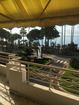 Appartement - 94 m² - 3 pièces