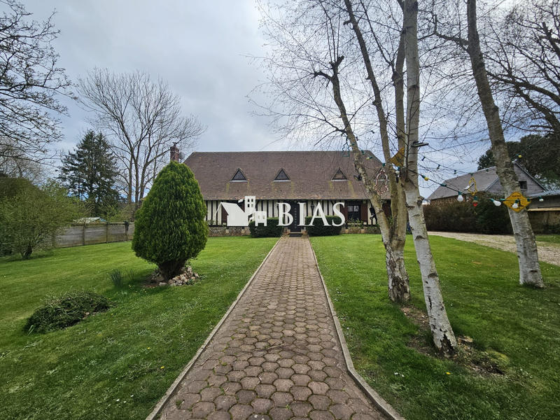 Maison ancienne - 183 m² - 5 pièces