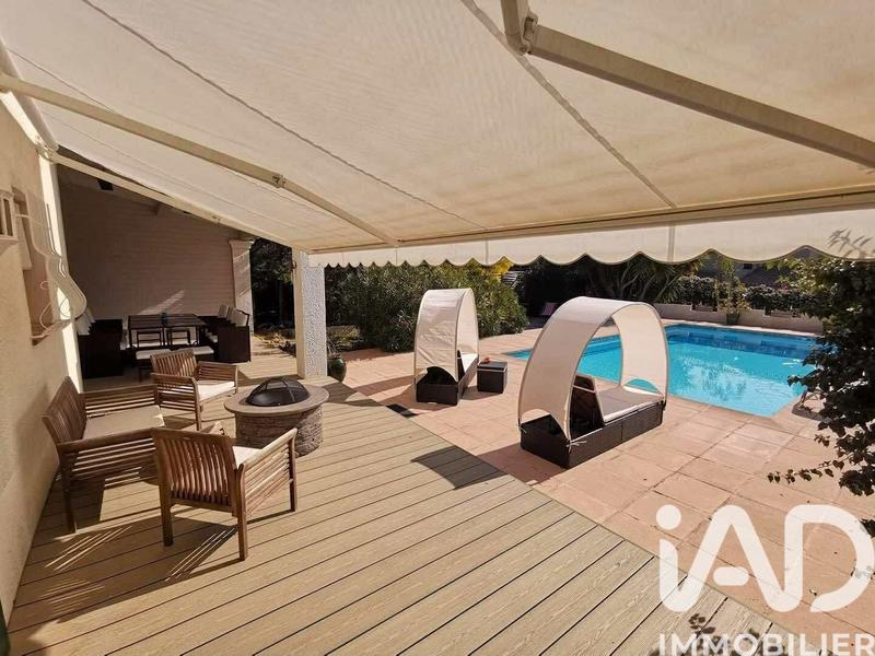 Maison - 179 m² - 6 pièces