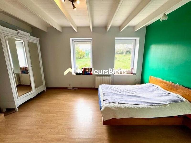 Maison - 131 m² - 8 pièces