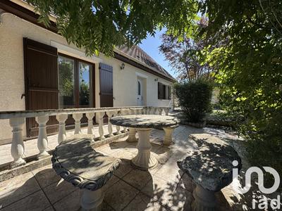 Maison - 185 m² - 7 pièces