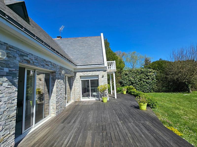 Maison - 185 m² - 6 pièces