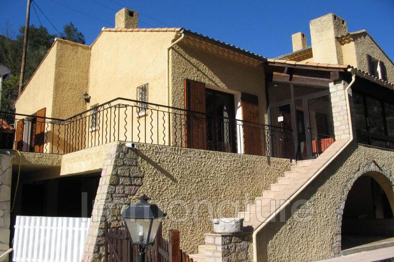 Maison - 165 m² - 10 pièces