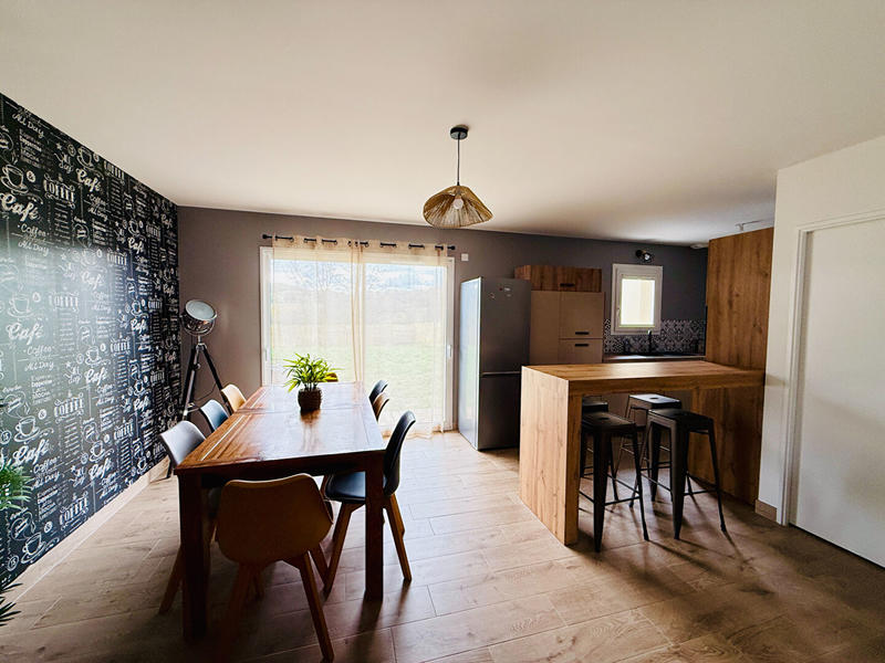 Maison - 86 m² - 4 pièces