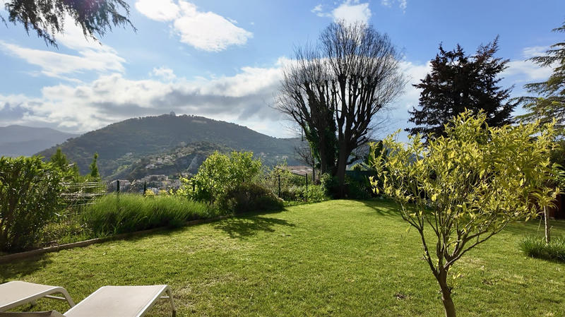 Appartement - 103 m² - 3 pièces