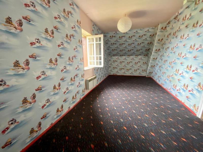 Maison - 102 m² - 5 pièces