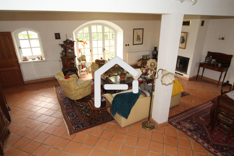 Maison de domaine équestre - 305 m² - 11 pièces