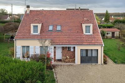 Maison - 122 m² - 6 pièces