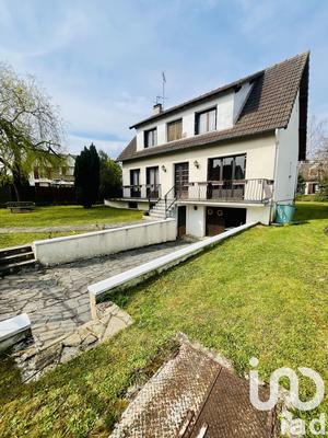 Maison - 140 m² - 6 pièces